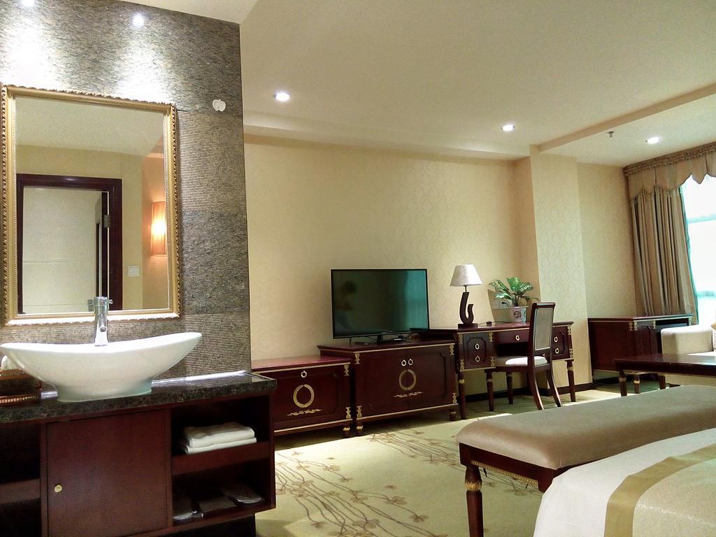 Guangzhou Li Gang Hotel Canton Chambre photo