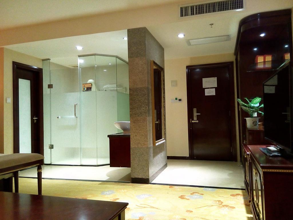 Guangzhou Li Gang Hotel Canton Chambre photo
